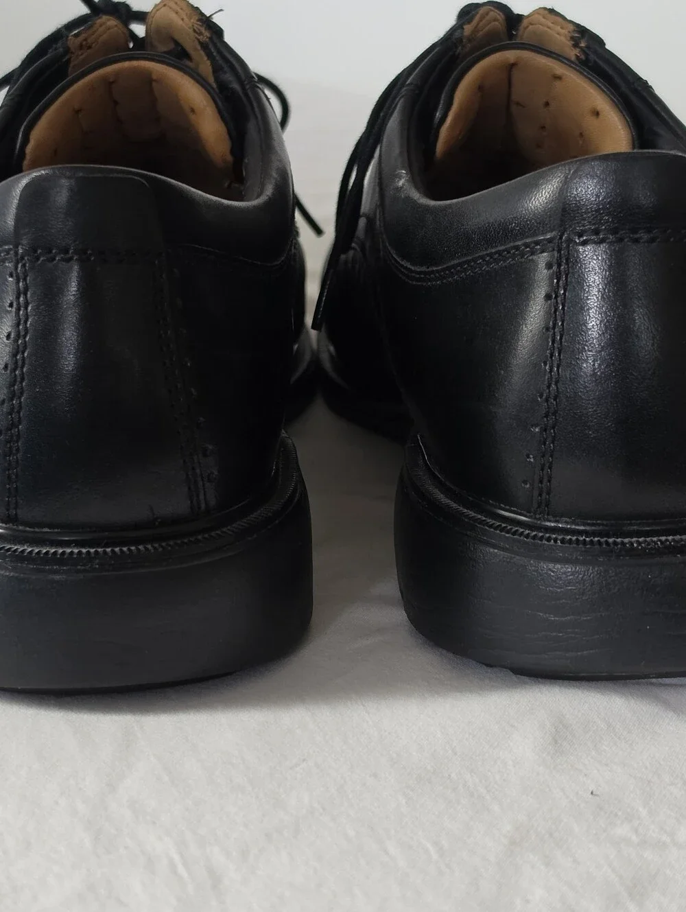 Clarks Unstructured Men’s 10 XW Black Leather Comfort Shoes